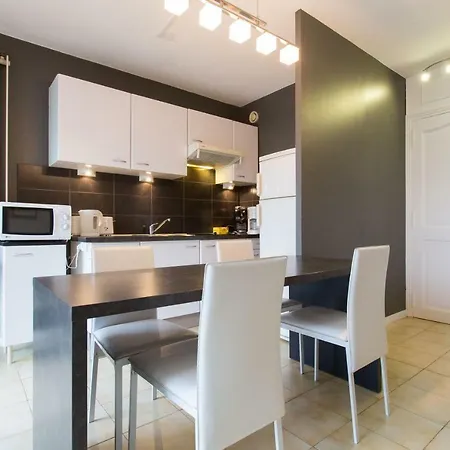 Rana's Flat Appartamento Mandelieu
